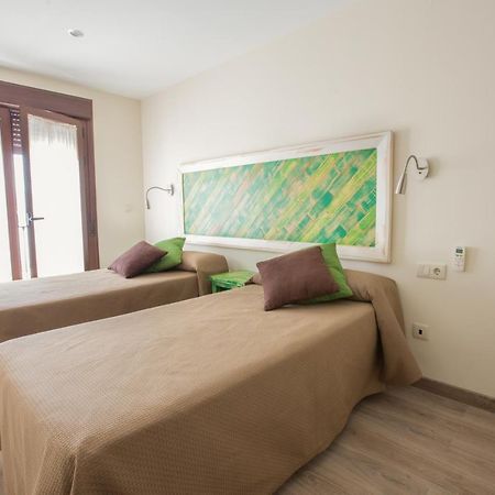 Hostal El Gallo Marbella Exterior photo