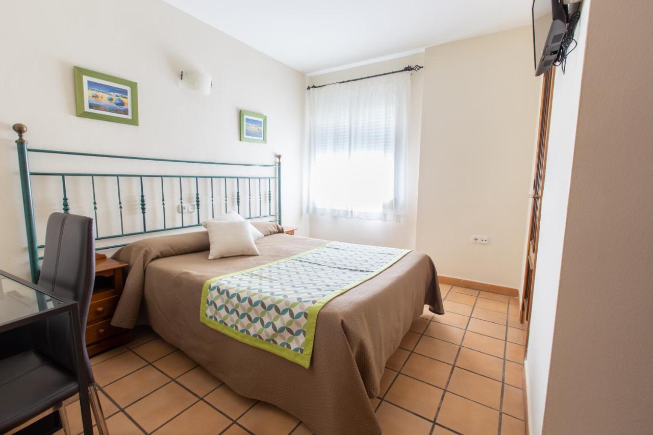 Hostal El Gallo Marbella Exterior photo
