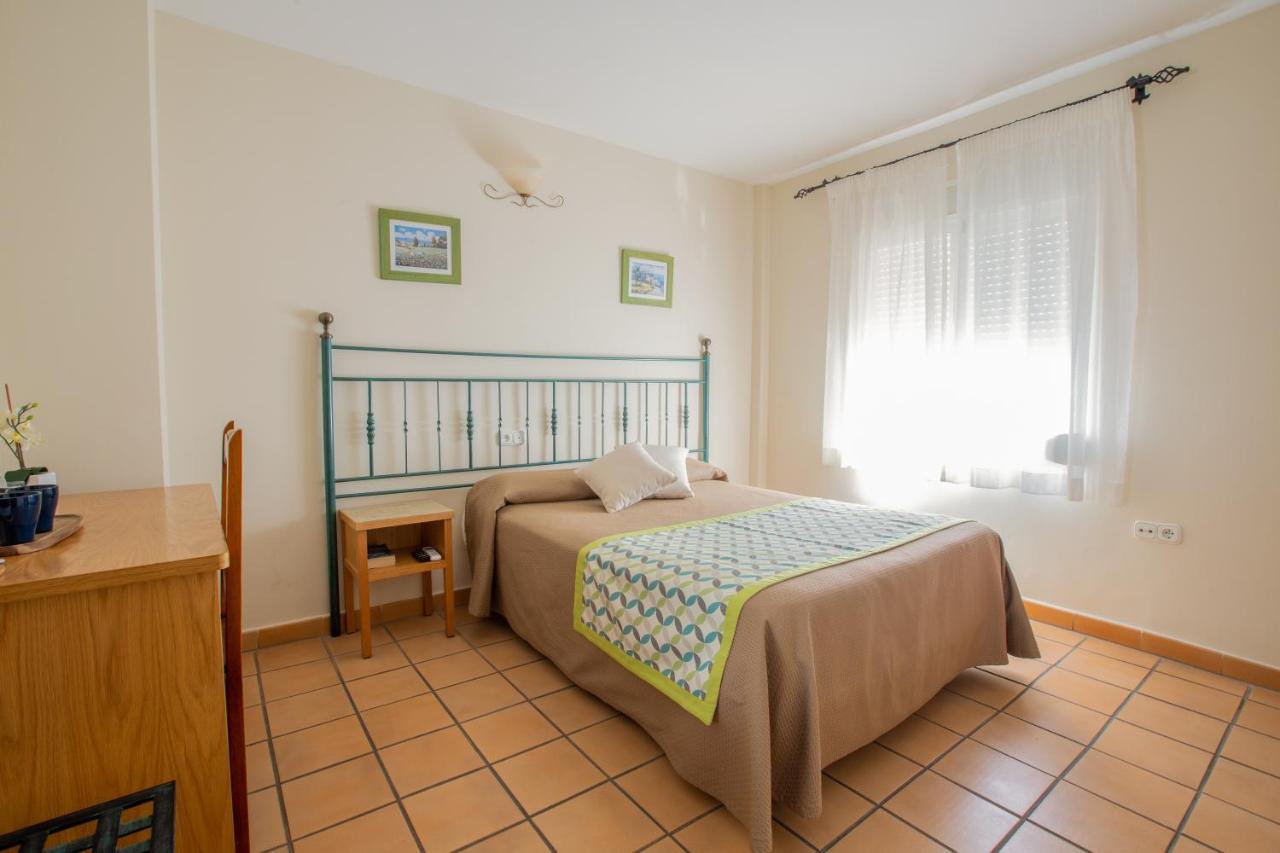 Hostal El Gallo Marbella Exterior photo